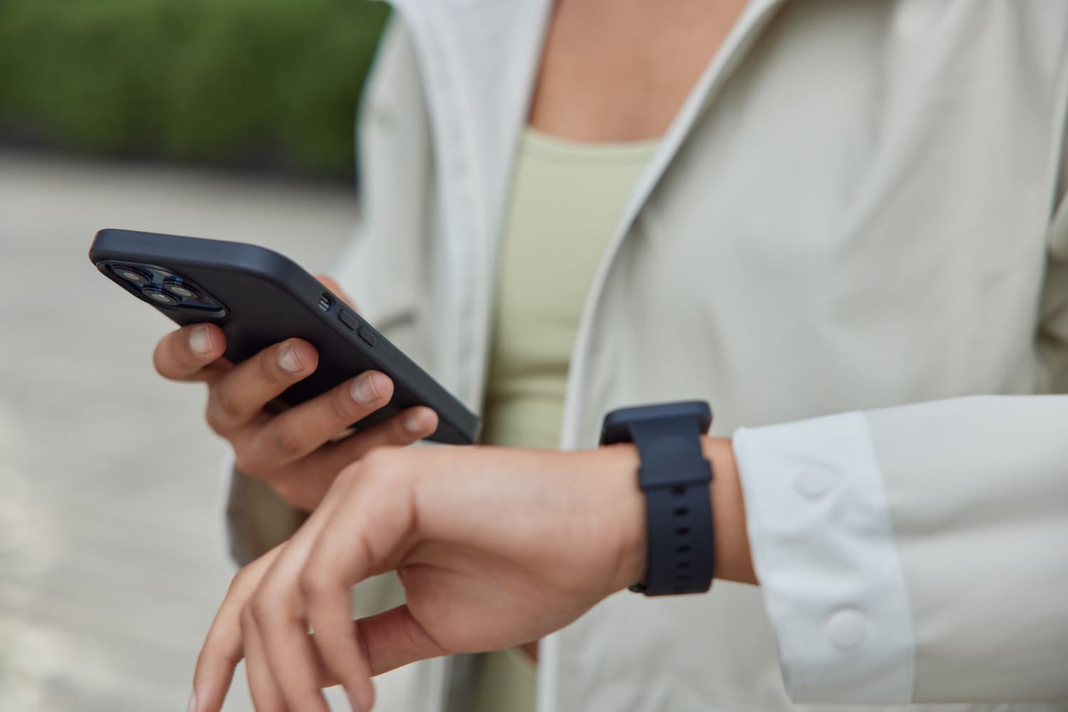 ¿Por qué mi smartwatch no se conecta a mi teléfono?